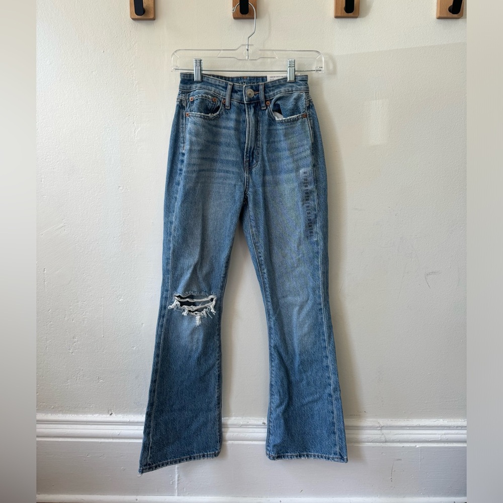 NWT American Eagle 90s Flare Jeans distressed wide leg